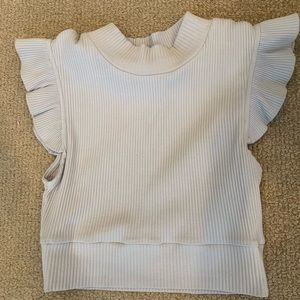 Cropped ribbed top